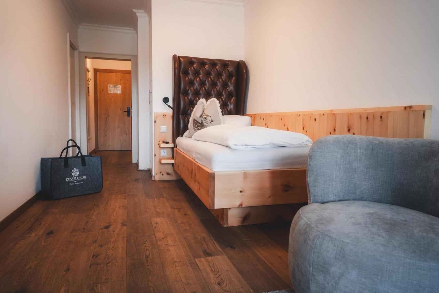 אלטנמרקט אים פונגאו Ferienwelt Kesselgrub Hotel In Altenmarkt-Zauchensee חדר תמונה
